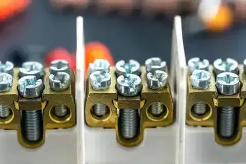 The Ultimate Guide to Industrial Fasteners for Manufacturing and Construction